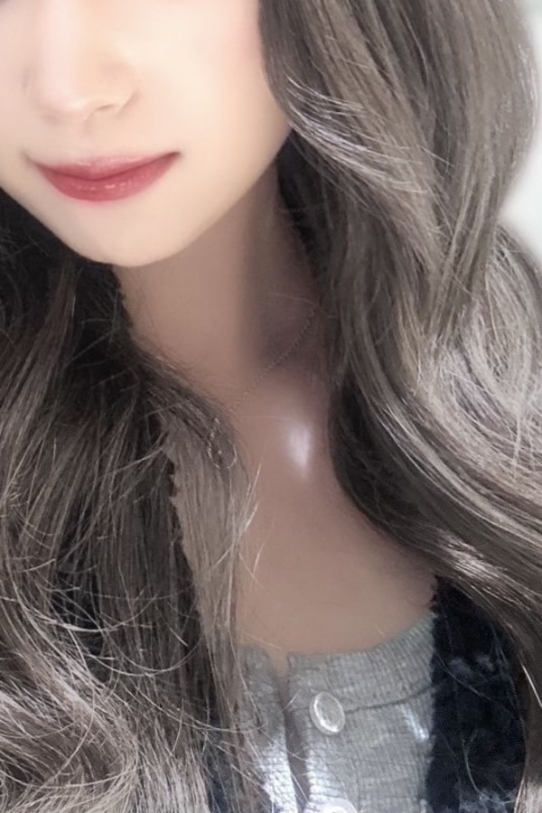 杉坂　なるみ