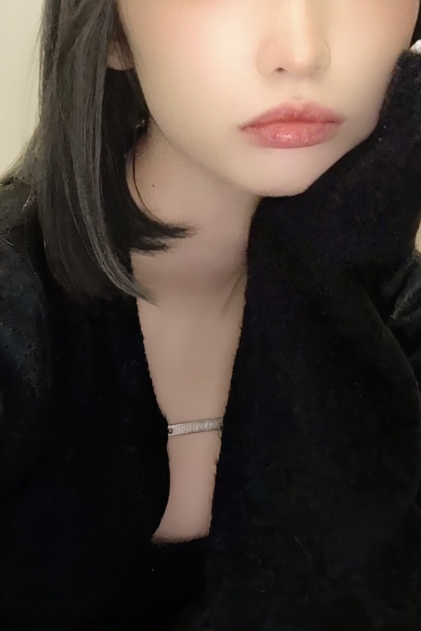 的場　えりか